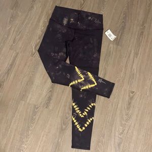 Electric & Rose leggings